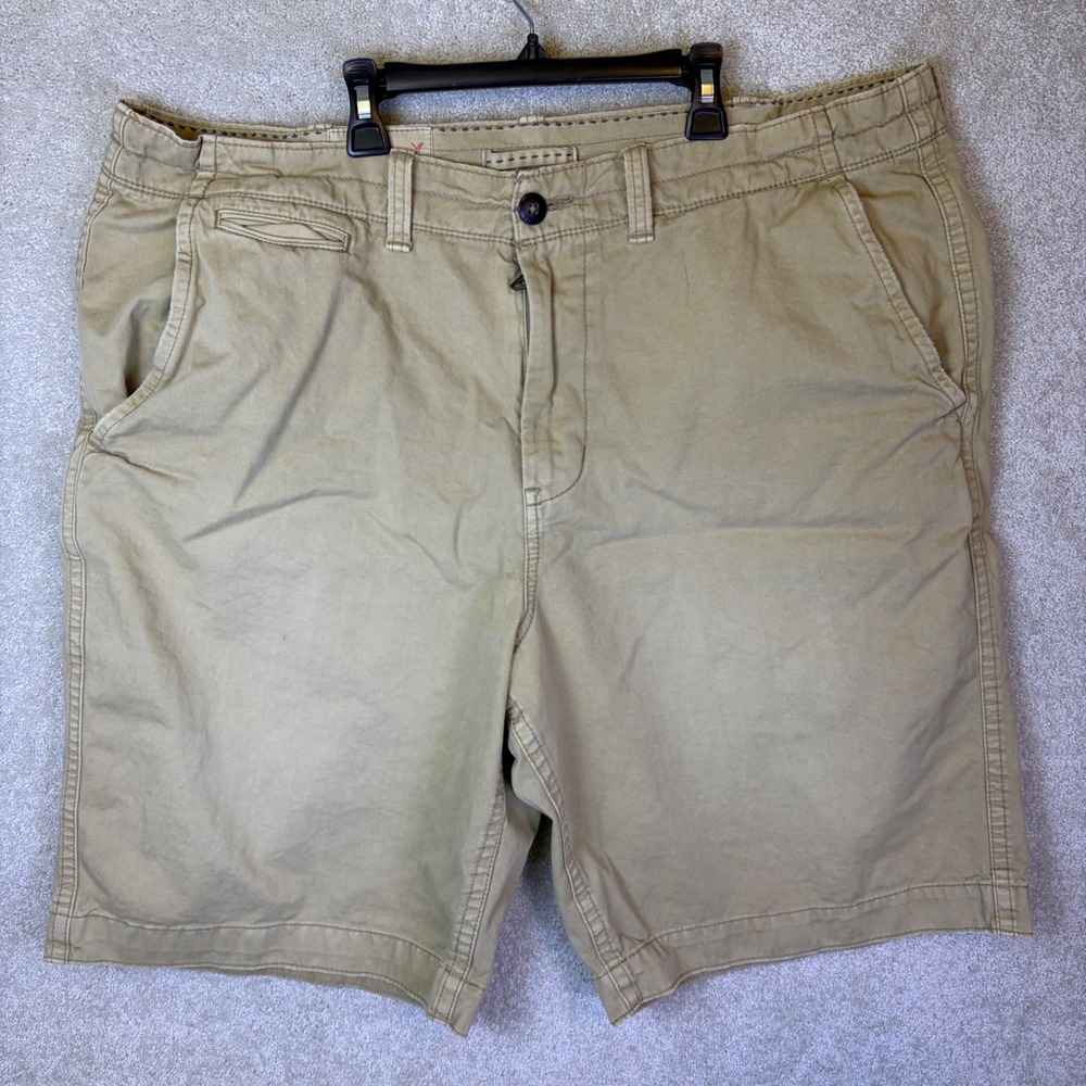 American Eagle Outfitters Chino Shorts Mens 42x11 Tan Longer Length Cotton Retro